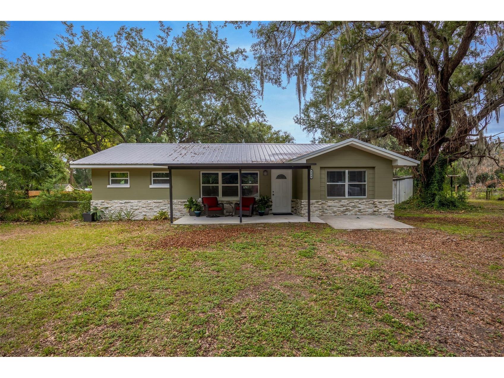 308 S Kingsway Road Seffner FL 33584 TB8516168 image1