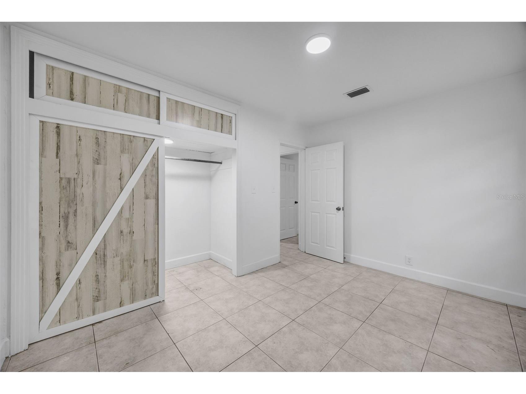308 S Kingsway Road Seffner FL 33584 TB8516168 image16