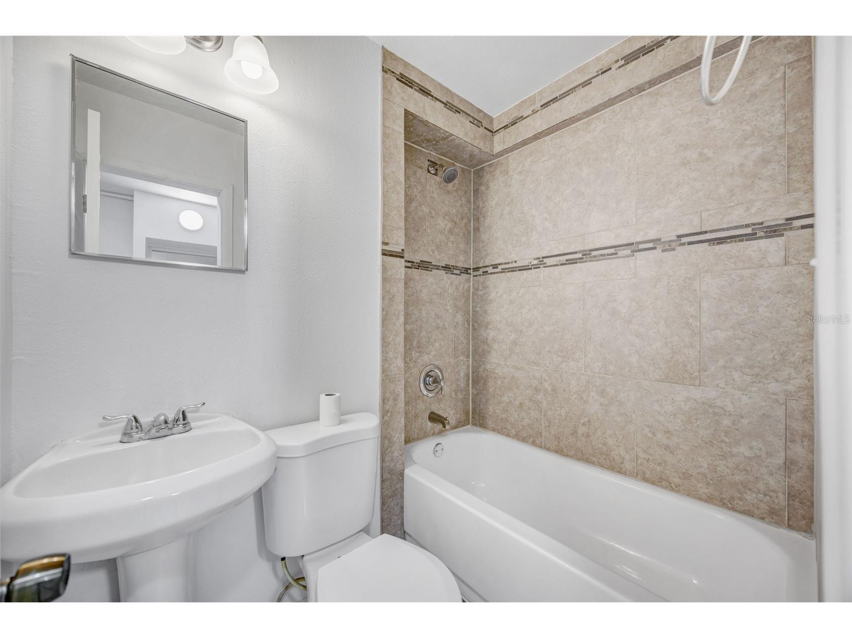 308 S Kingsway Road Seffner FL 33584 TB8516168 image23