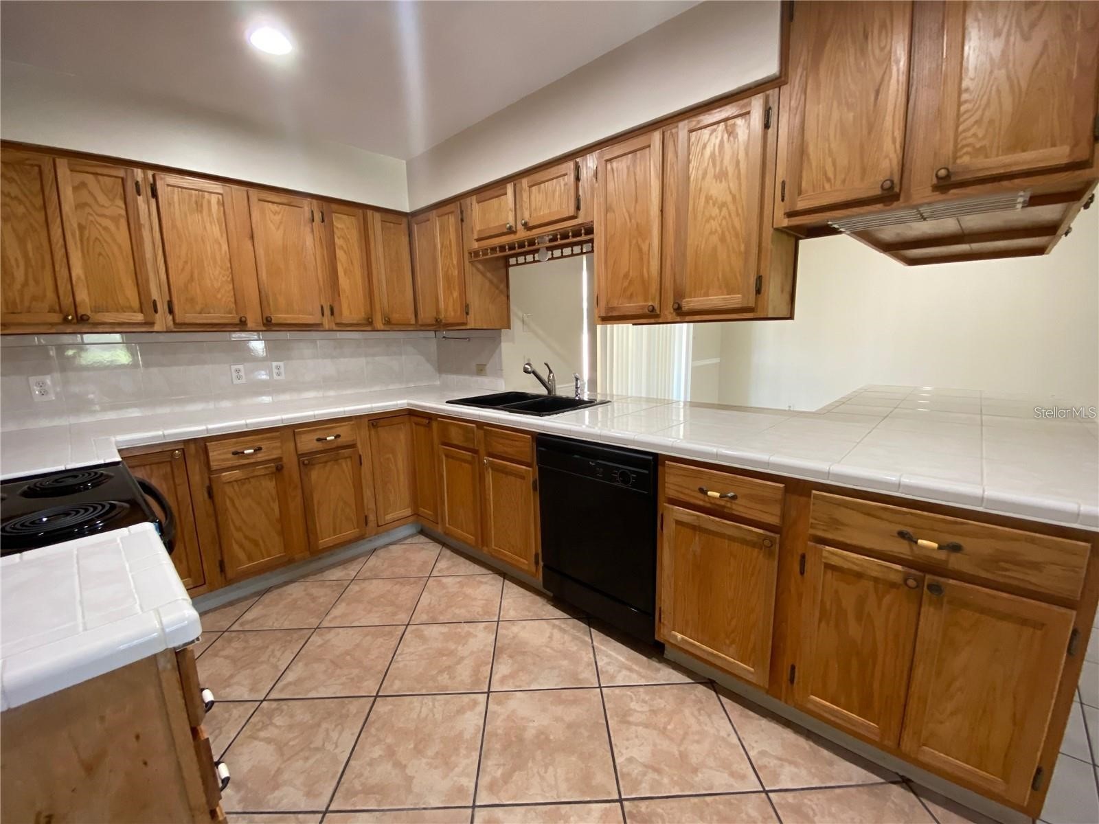 308 S Shadow Bay Drive Orlando FL 32825 O6383734 image4