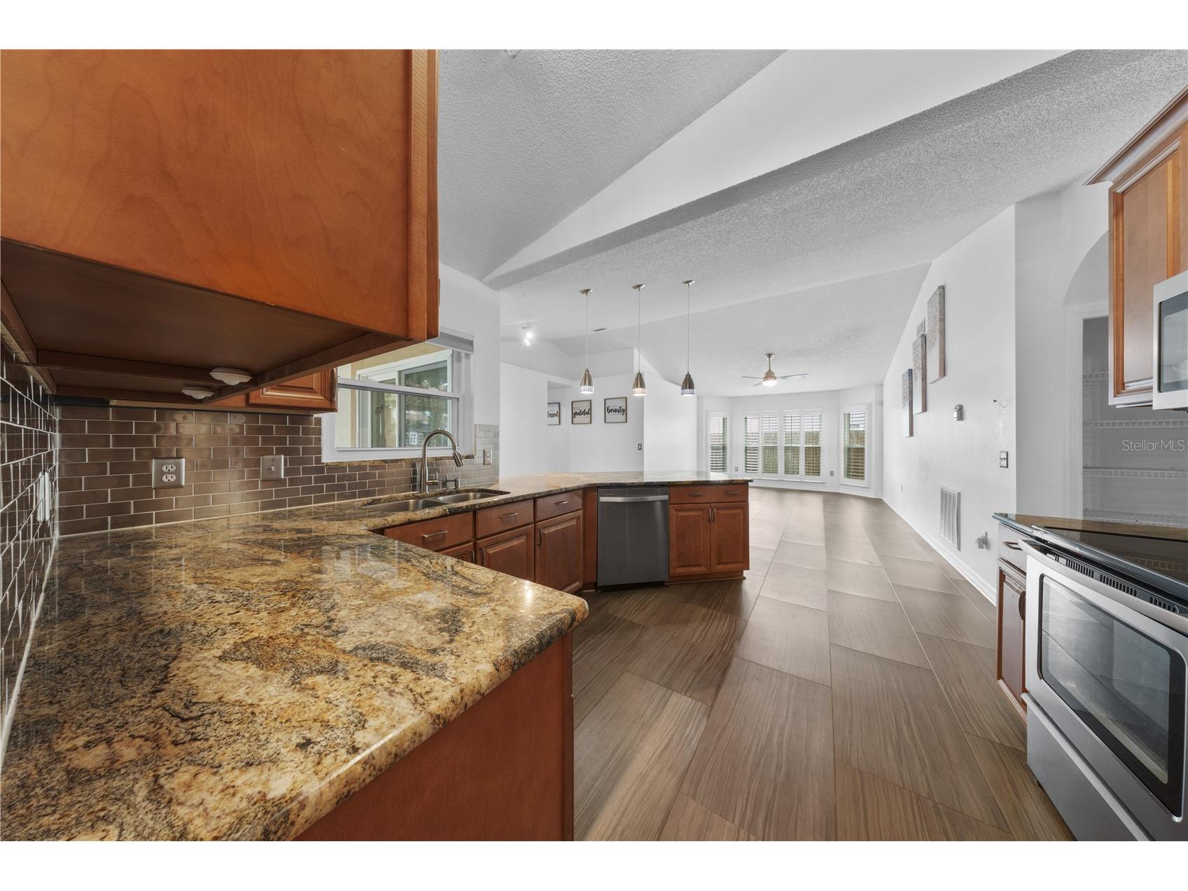 308 Silver Pine Drive Lake Mary FL 32746 O6425004 image9