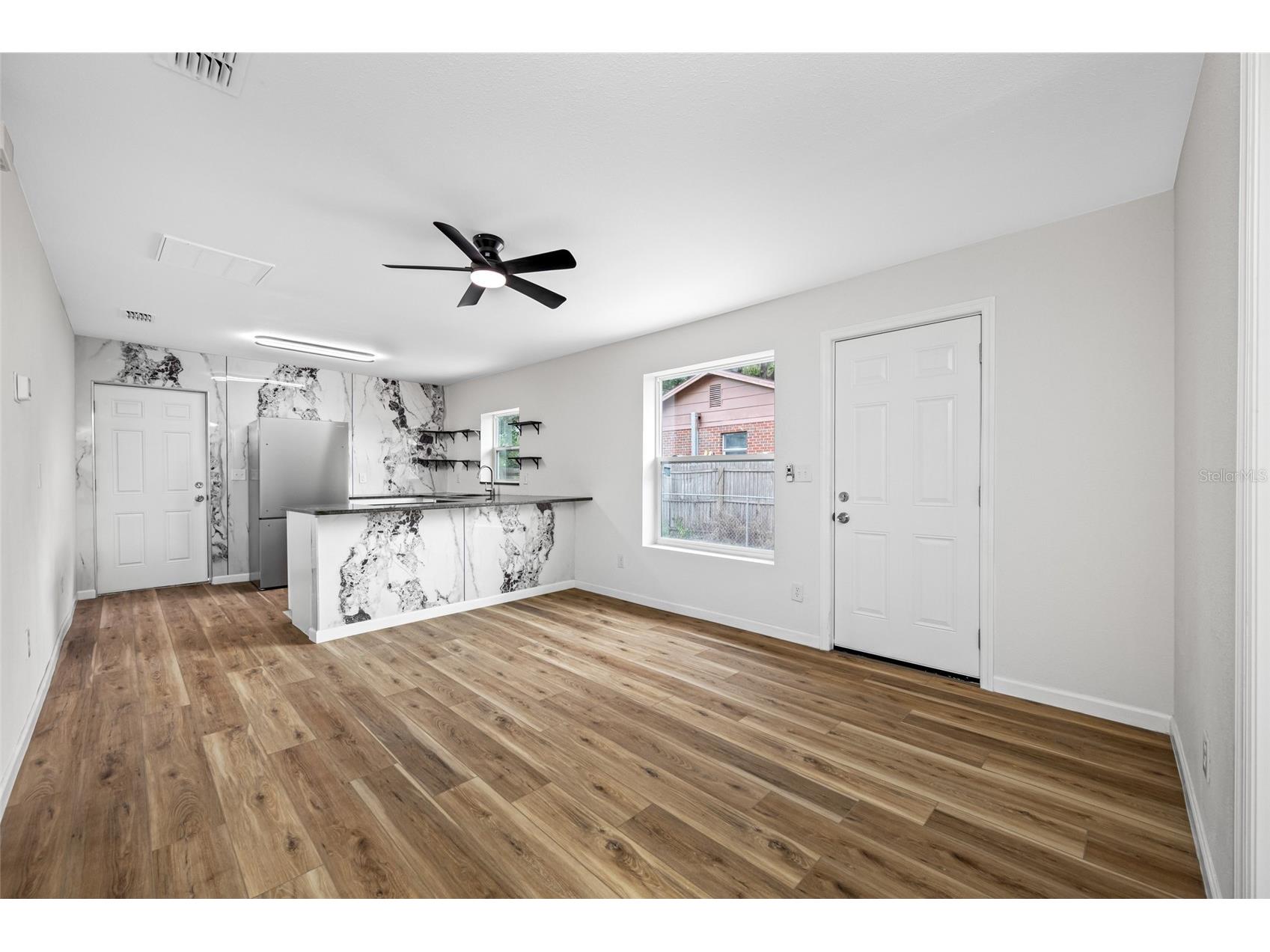 308 W 10th Street Lakeland FL 33805 TB8514036 image4