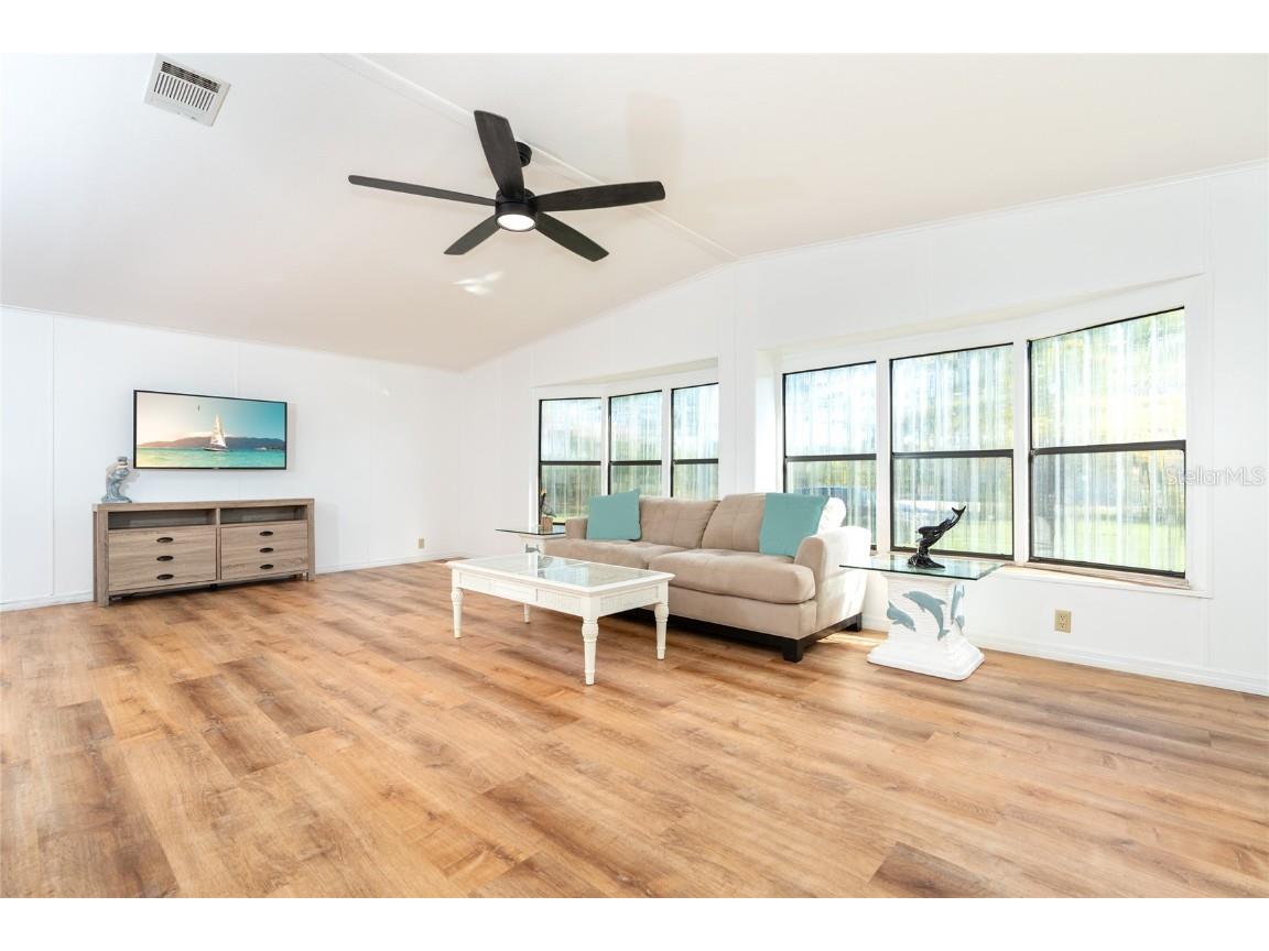 3080 Waterside Drive Englewood FL 34224 A4665750 image9