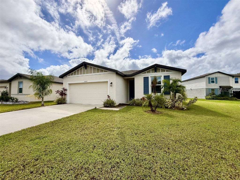 3082 Forrest Plum Court Zephyrhills FL 33540 W7879645 image1