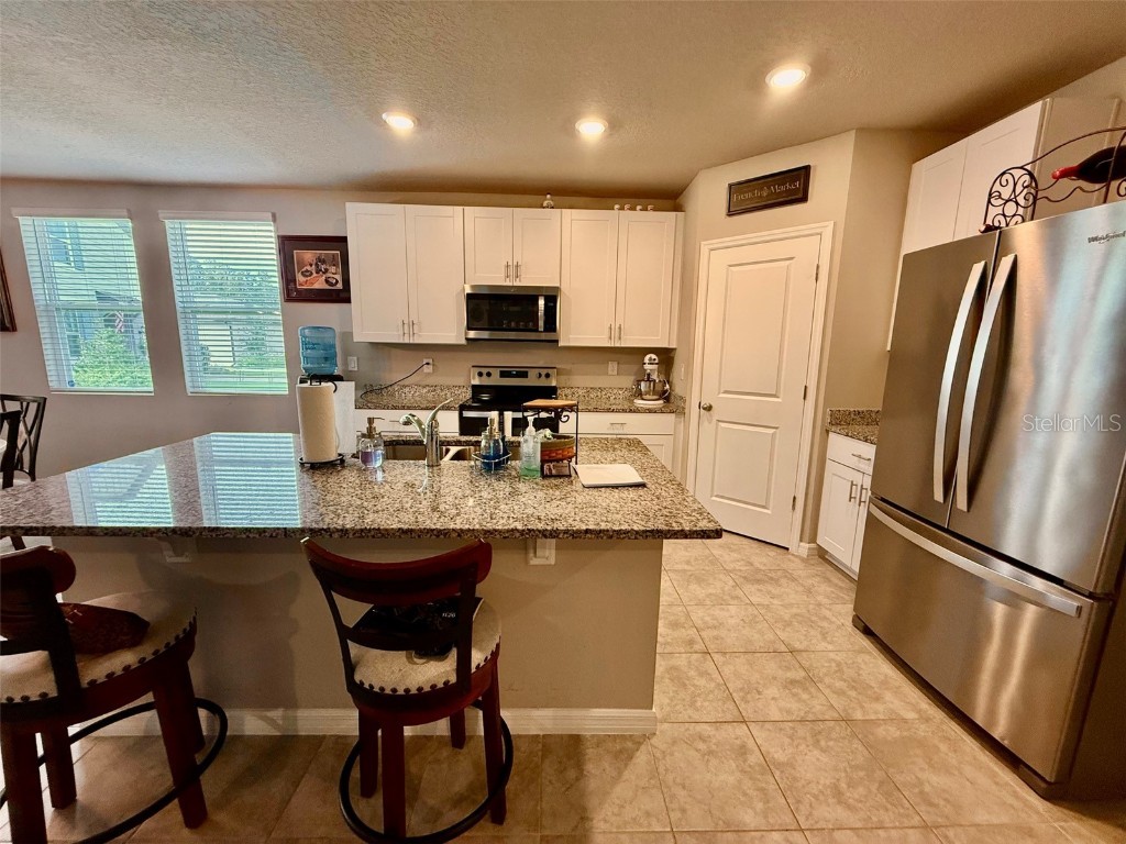 3082 Forrest Plum Court Zephyrhills FL 33540 W7879645 image10