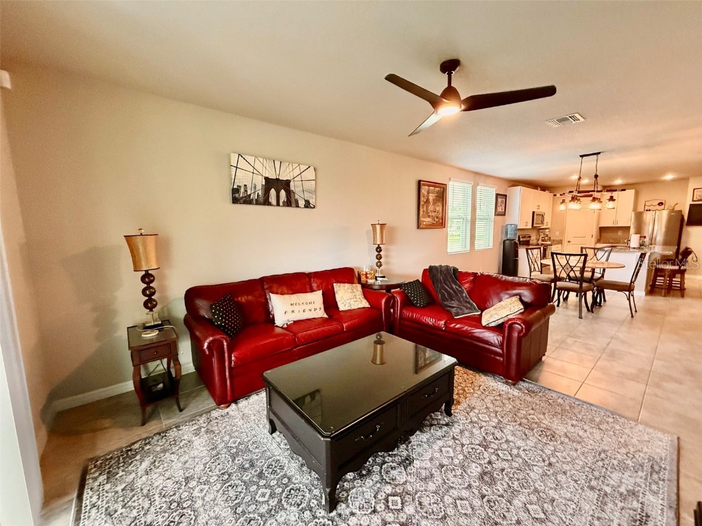 3082 Forrest Plum Court Zephyrhills FL 33540 W7879645 image17