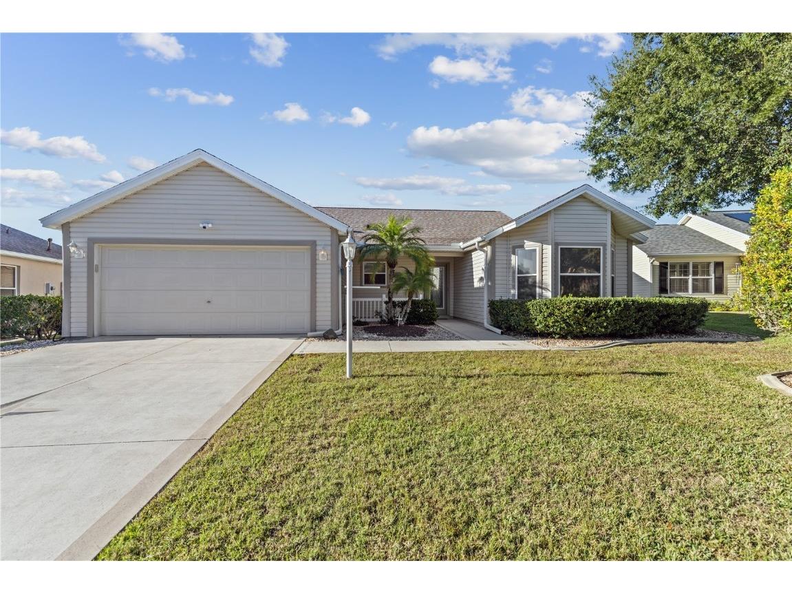 3084 Melville Loop The Villages FL 32162 OM669732 image1