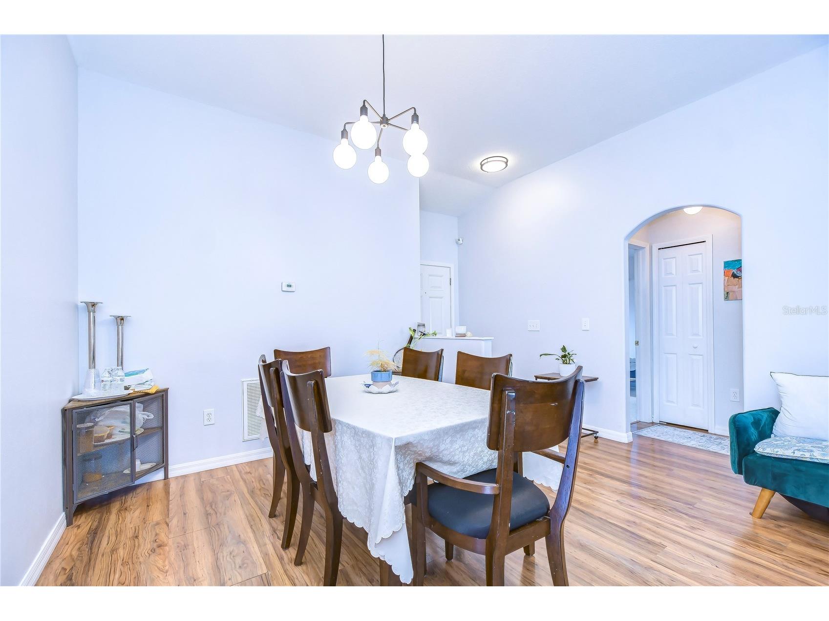 30847 Bridgegate Drive Wesley Chapel FL 33545 TB8526285 image6