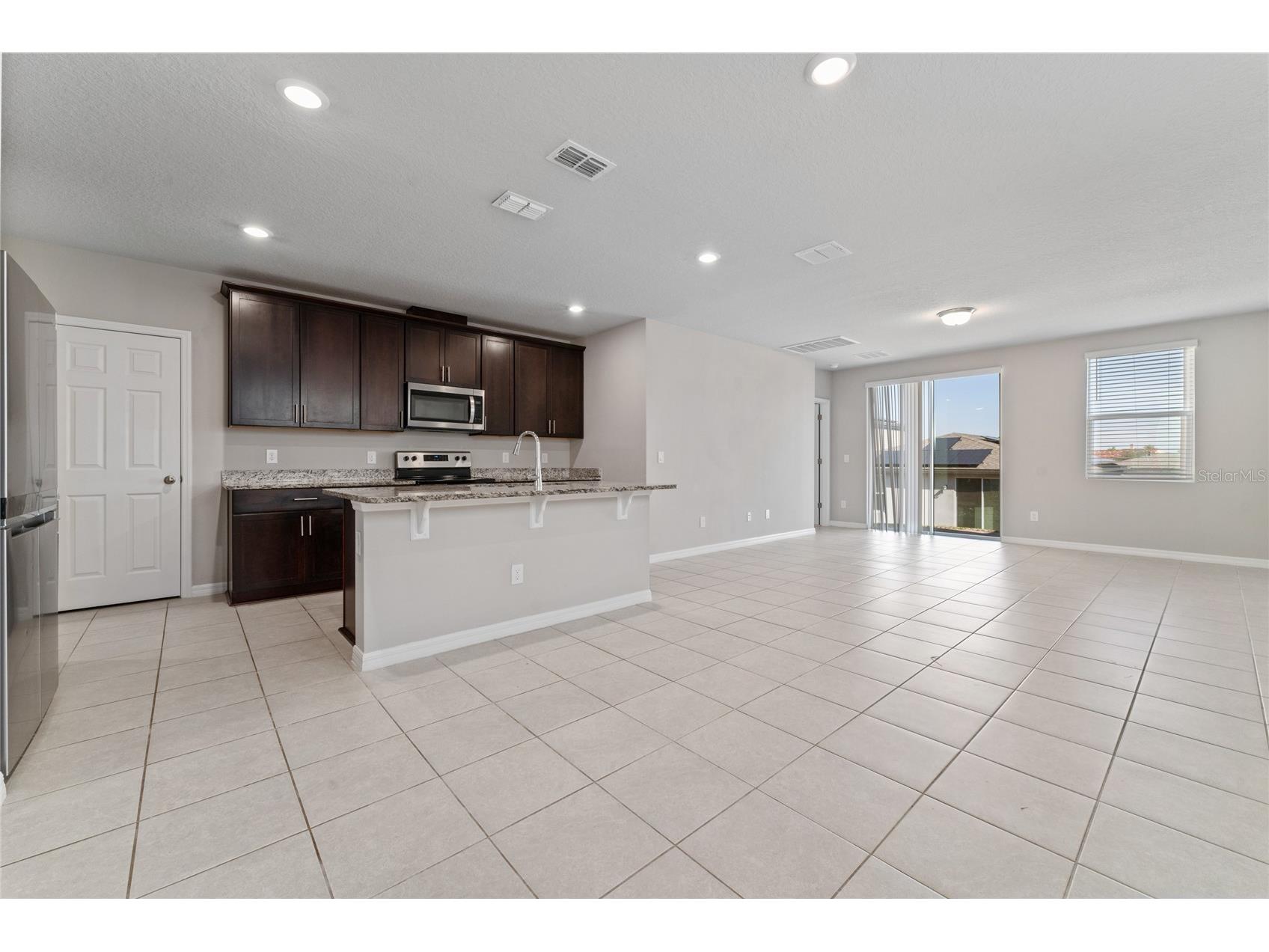 3085 Bella Vista Drive Davenport FL 33897 TB8478792 image5