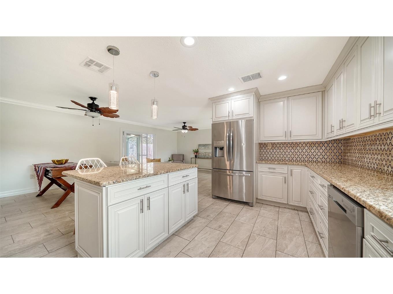 3085 Goldenrod Street Sarasota FL 34239 A4663967 image14