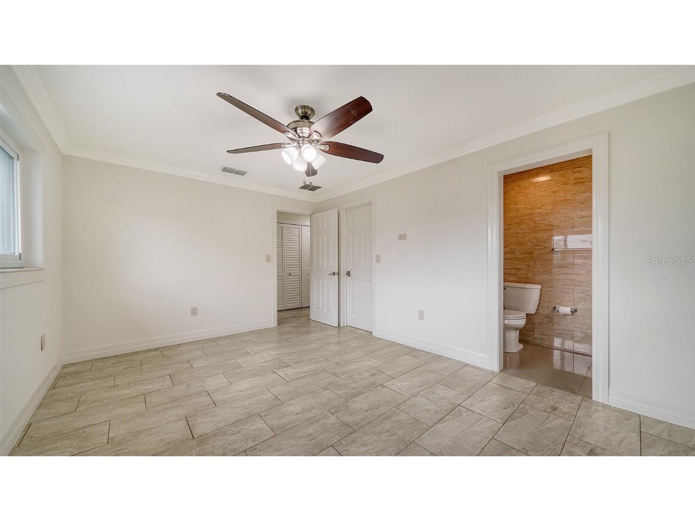 3085 Goldenrod Street Sarasota FL 34239 A4663967 image24