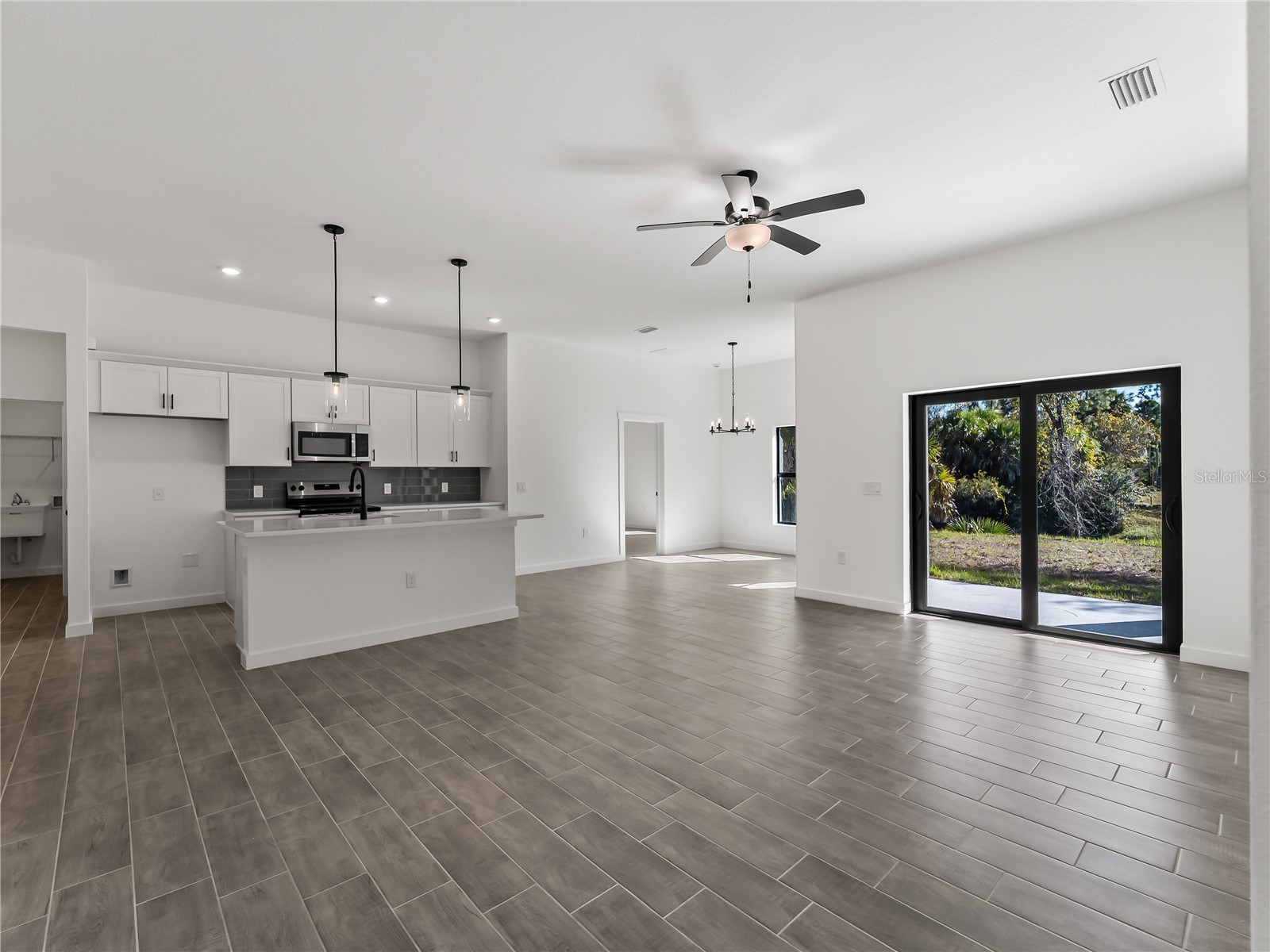 3085 Stockton Avenue North Port FL 34286 C7520061 image12