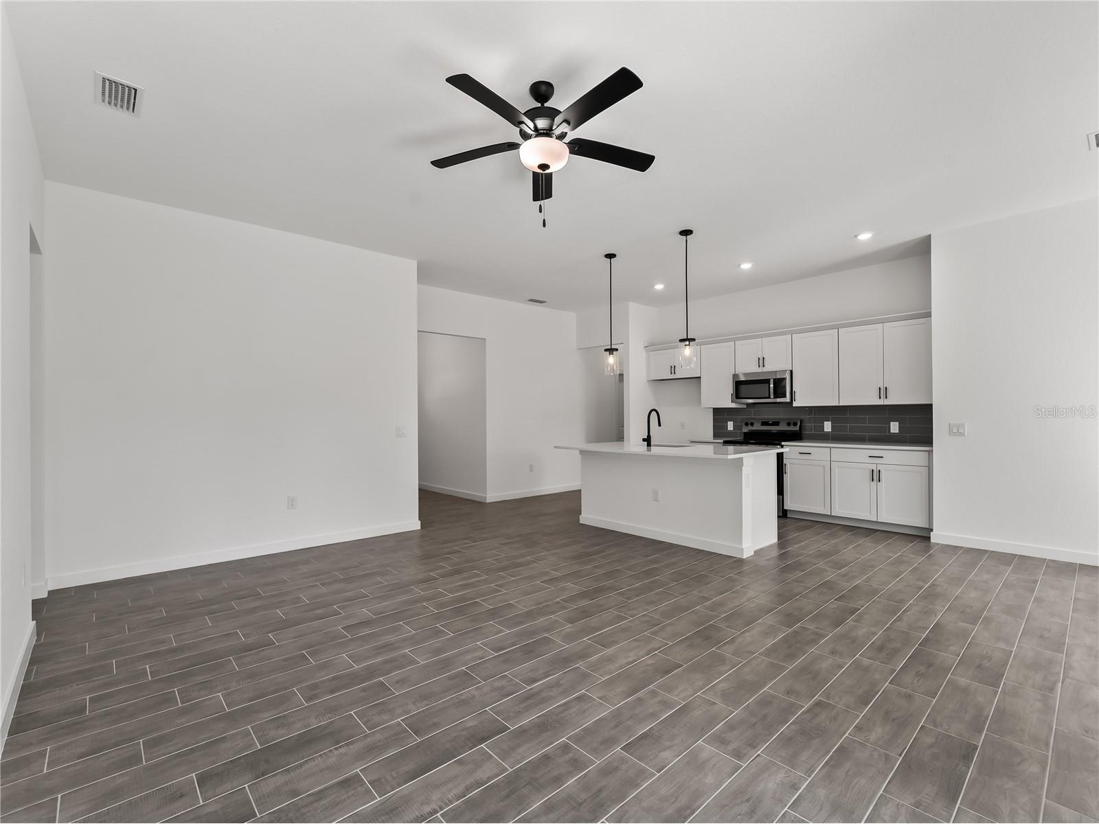 3085 Stockton Avenue North Port FL 34286 C7520061 image16