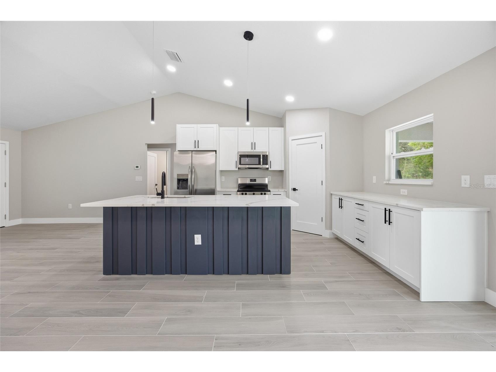 3086 W Hampshire Boulevard Citrus Springs FL 34433 OM724728 image10