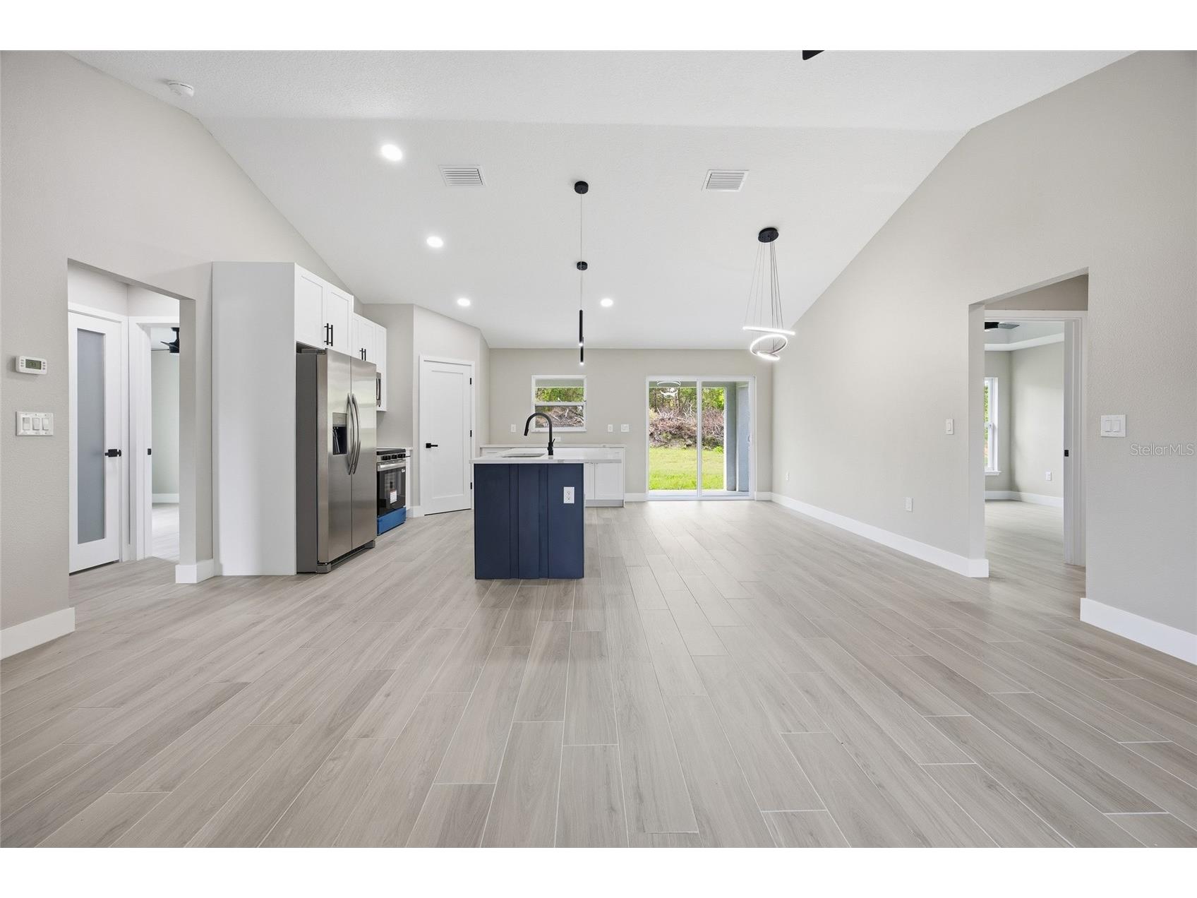 3086 W Hampshire Boulevard Citrus Springs FL 34433 OM724728 image7