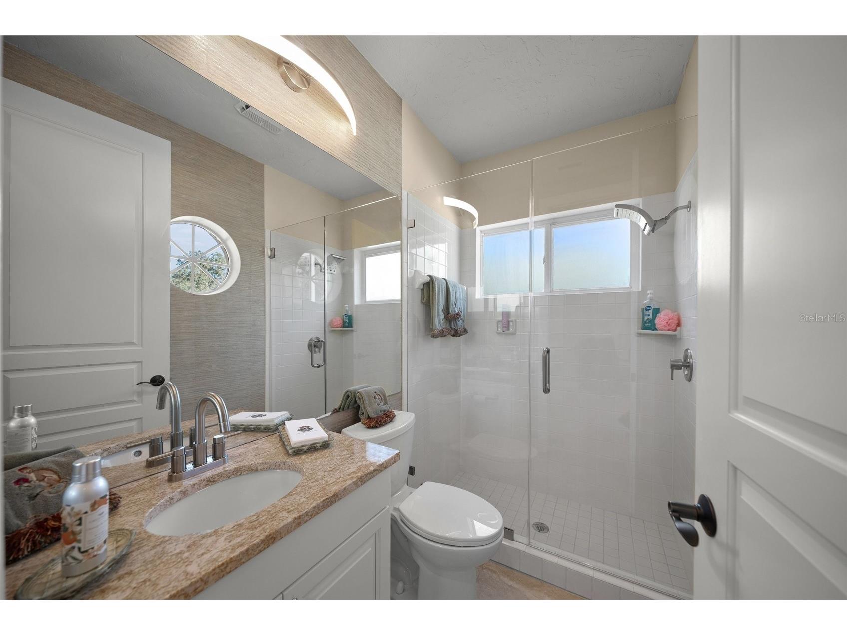 3087 Dick Wilson Drive Sarasota FL 34240 A4664505 image33