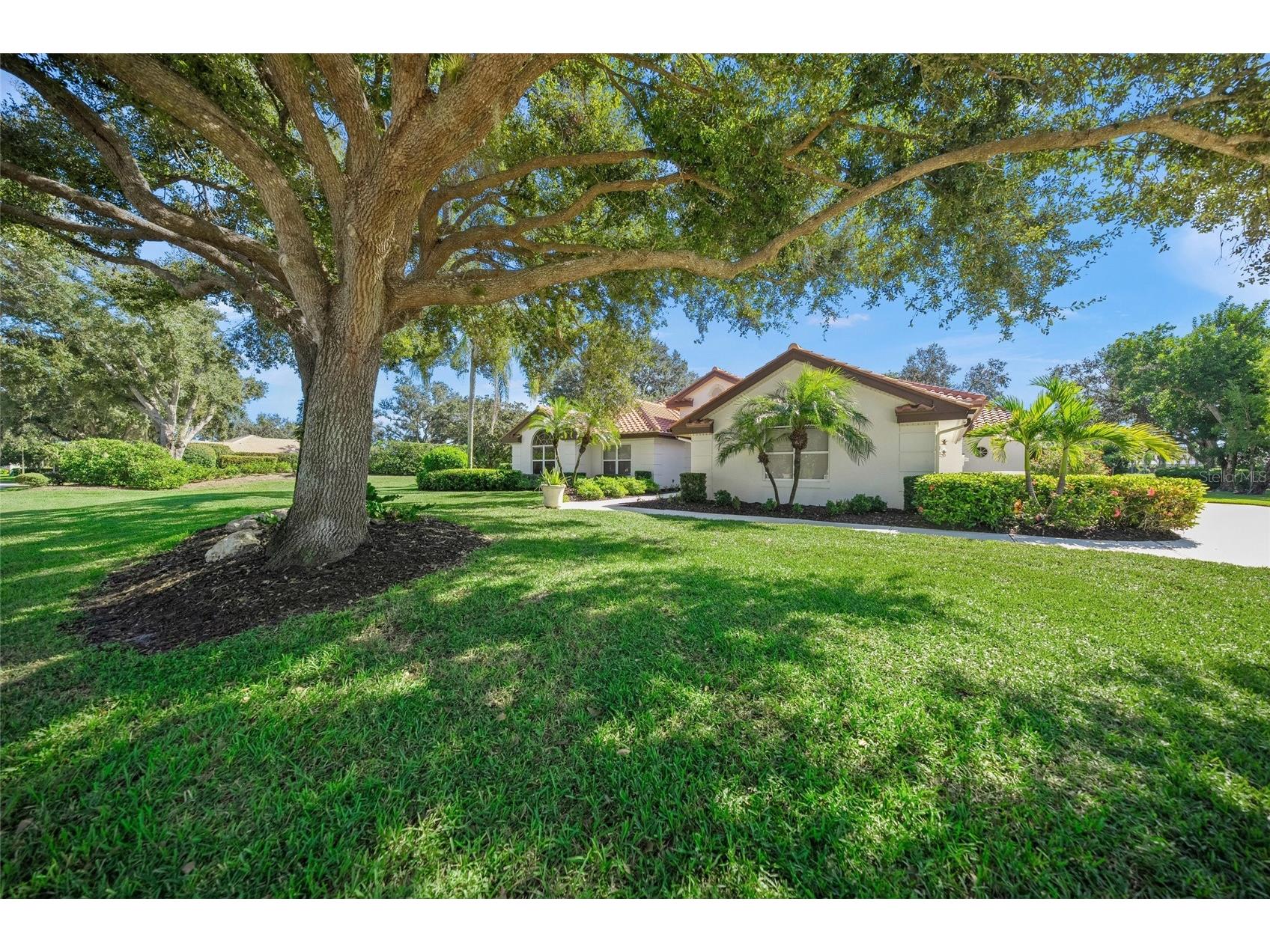 3087 Dick Wilson Drive Sarasota FL 34240 A4664505 image7