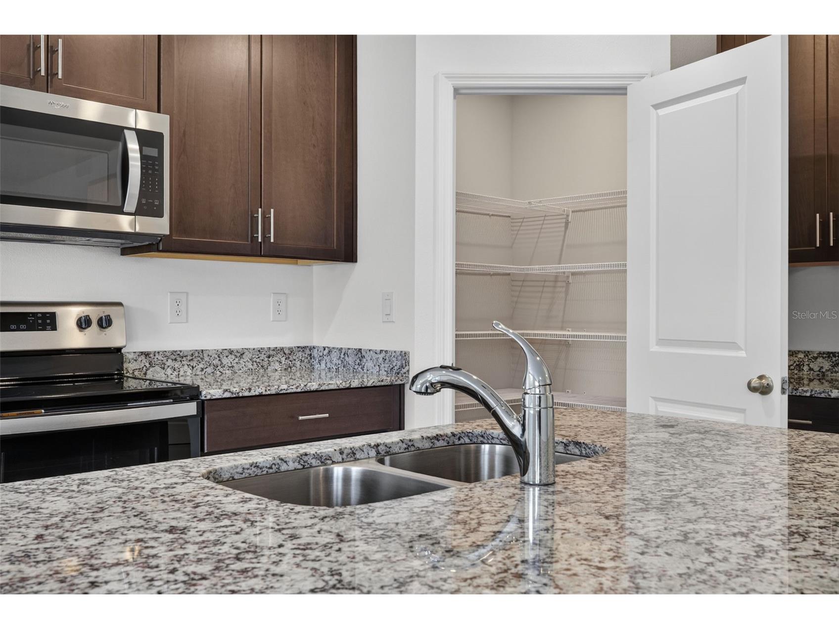3087 Forrest Plum Court Zephyrhills FL 33540 TB8526513 image20