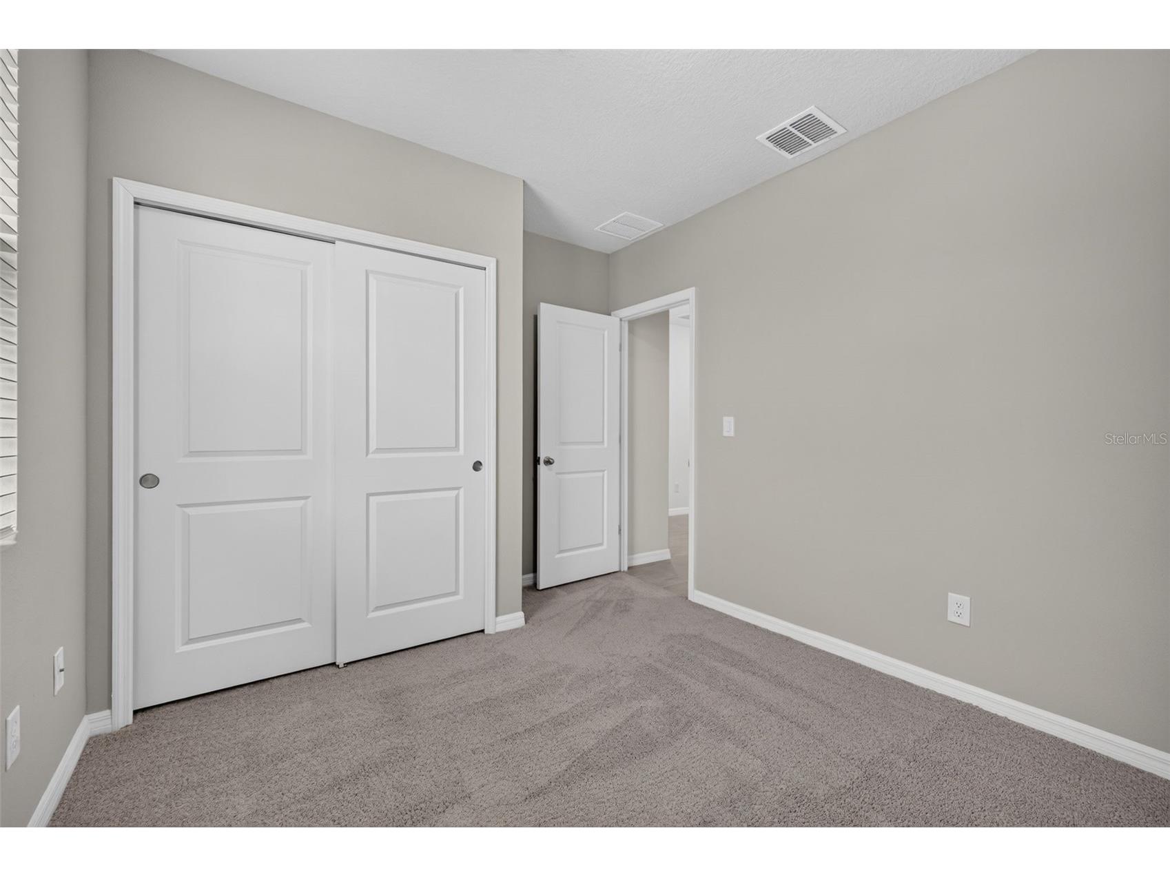 3087 Forrest Plum Court Zephyrhills FL 33540 TB8526513 image8