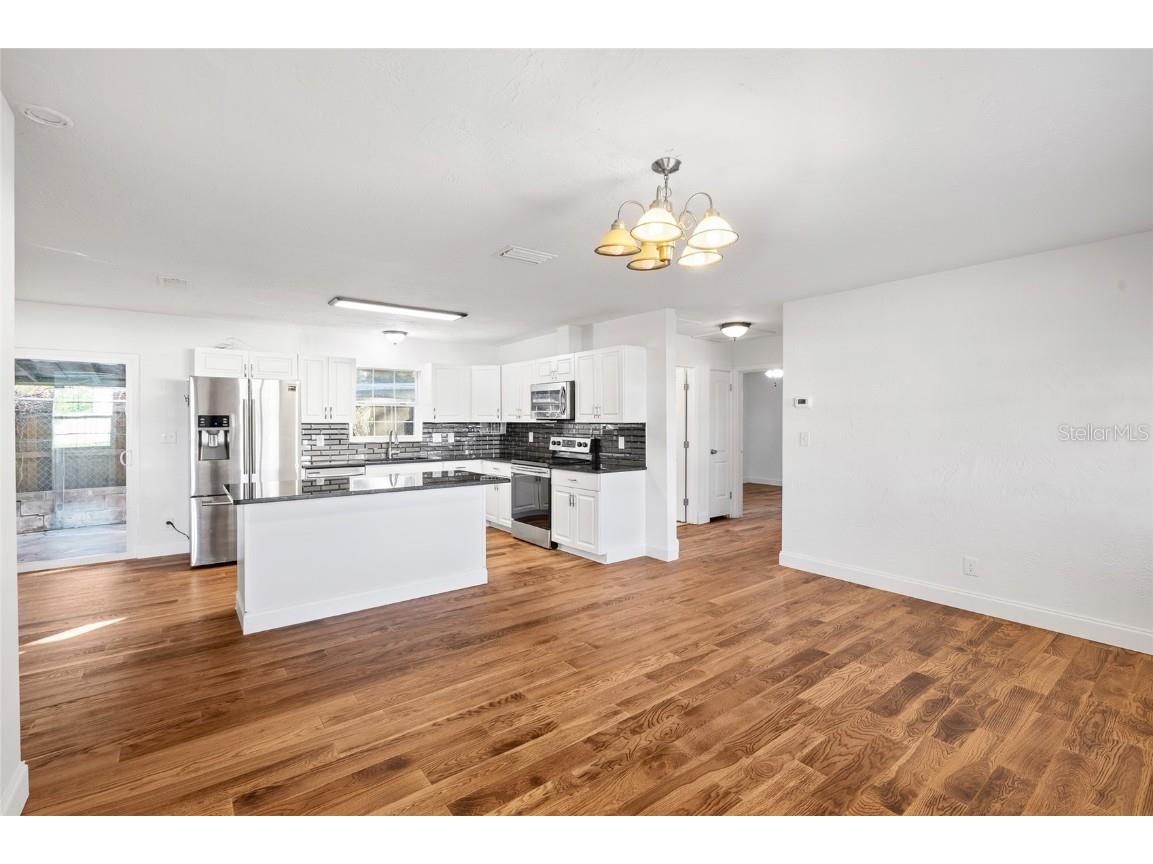 3088 50th Avenue N Saint Petersburg FL 33714 TB8449547 image10