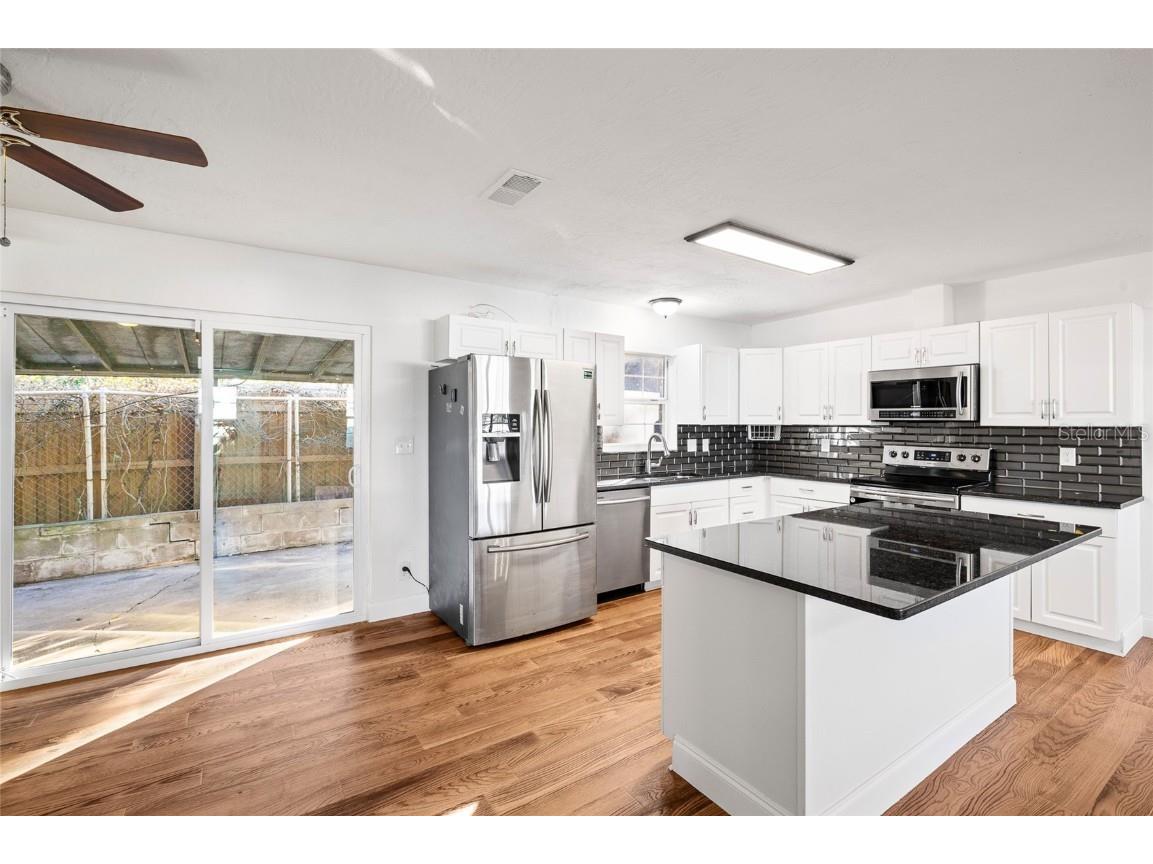 3088 50th Avenue N Saint Petersburg FL 33714 TB8449547 image12