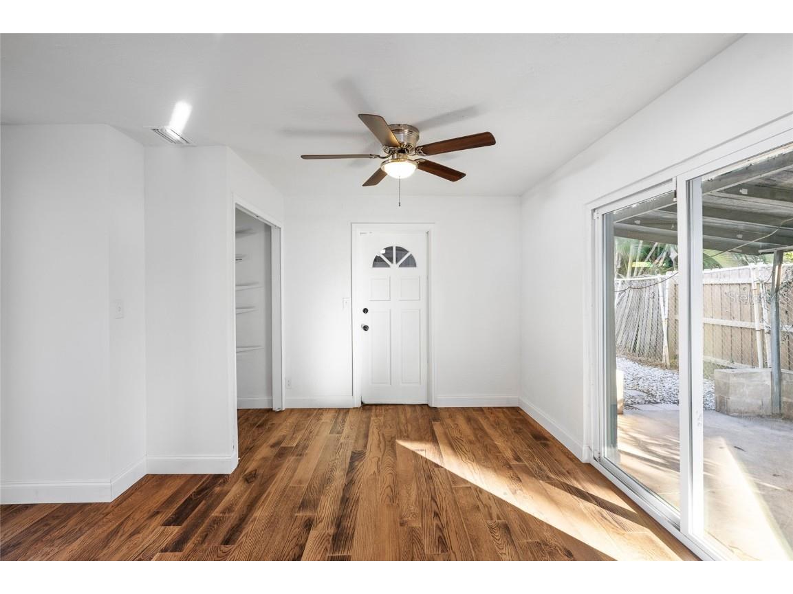 3088 50th Avenue N Saint Petersburg FL 33714 TB8449547 image24