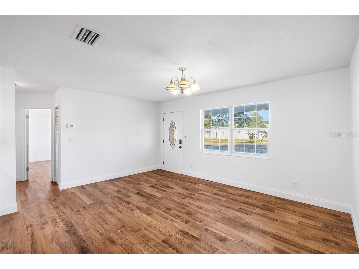 3088 50th Avenue N Saint Petersburg FL 33714 TB8449547 image8