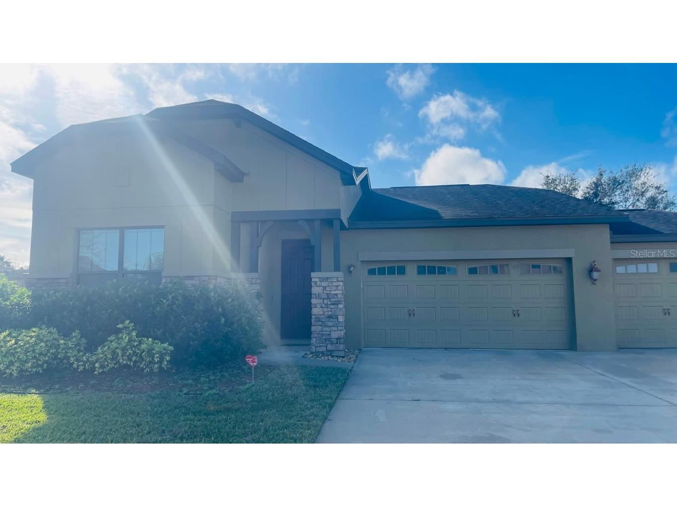 3088 Pointe Place Avenue Kissimmee FL 34758 O6174170 image1