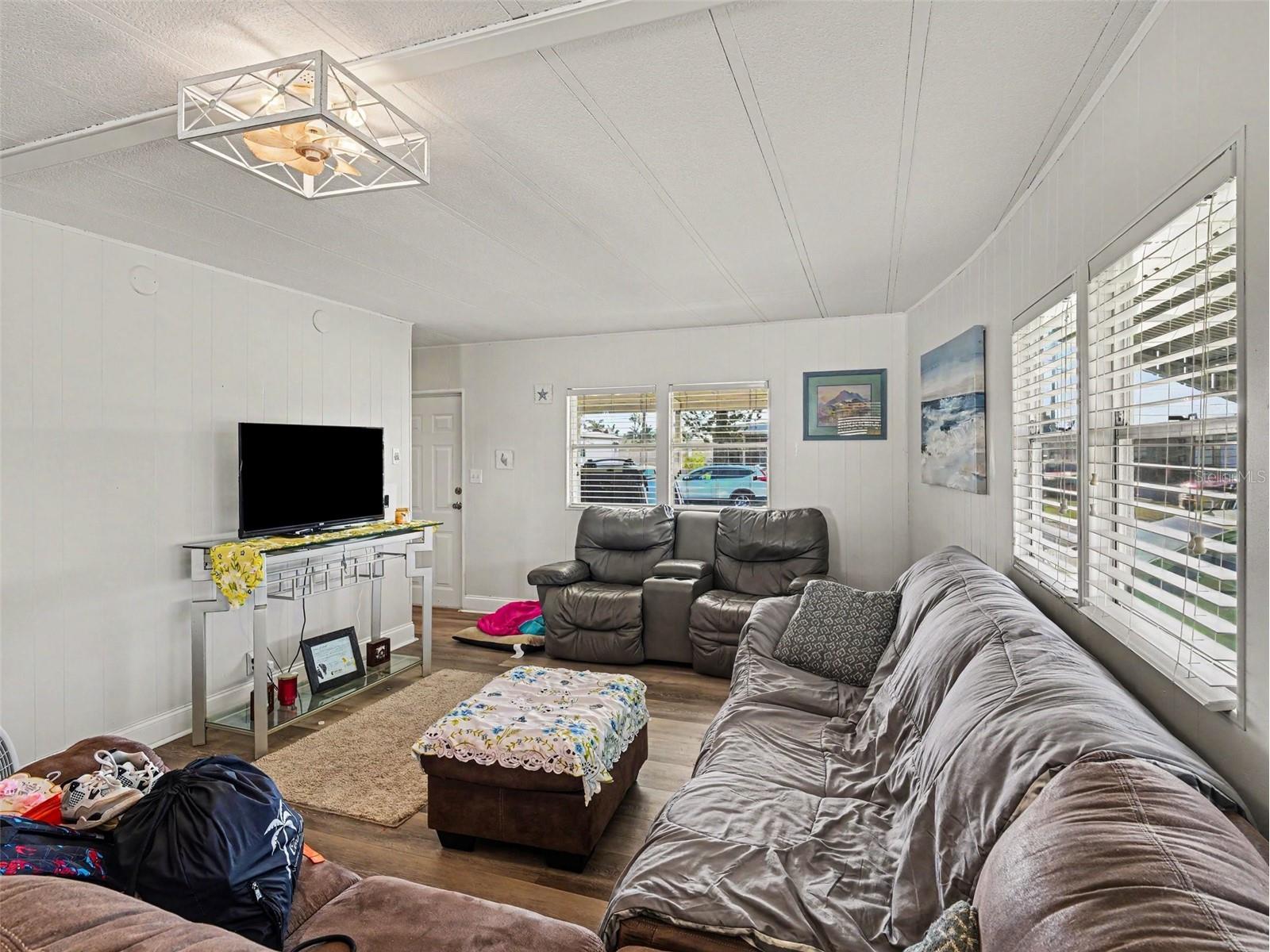 309 50th Avenue Terrace E Bradenton FL 34203 TB8522434 image8