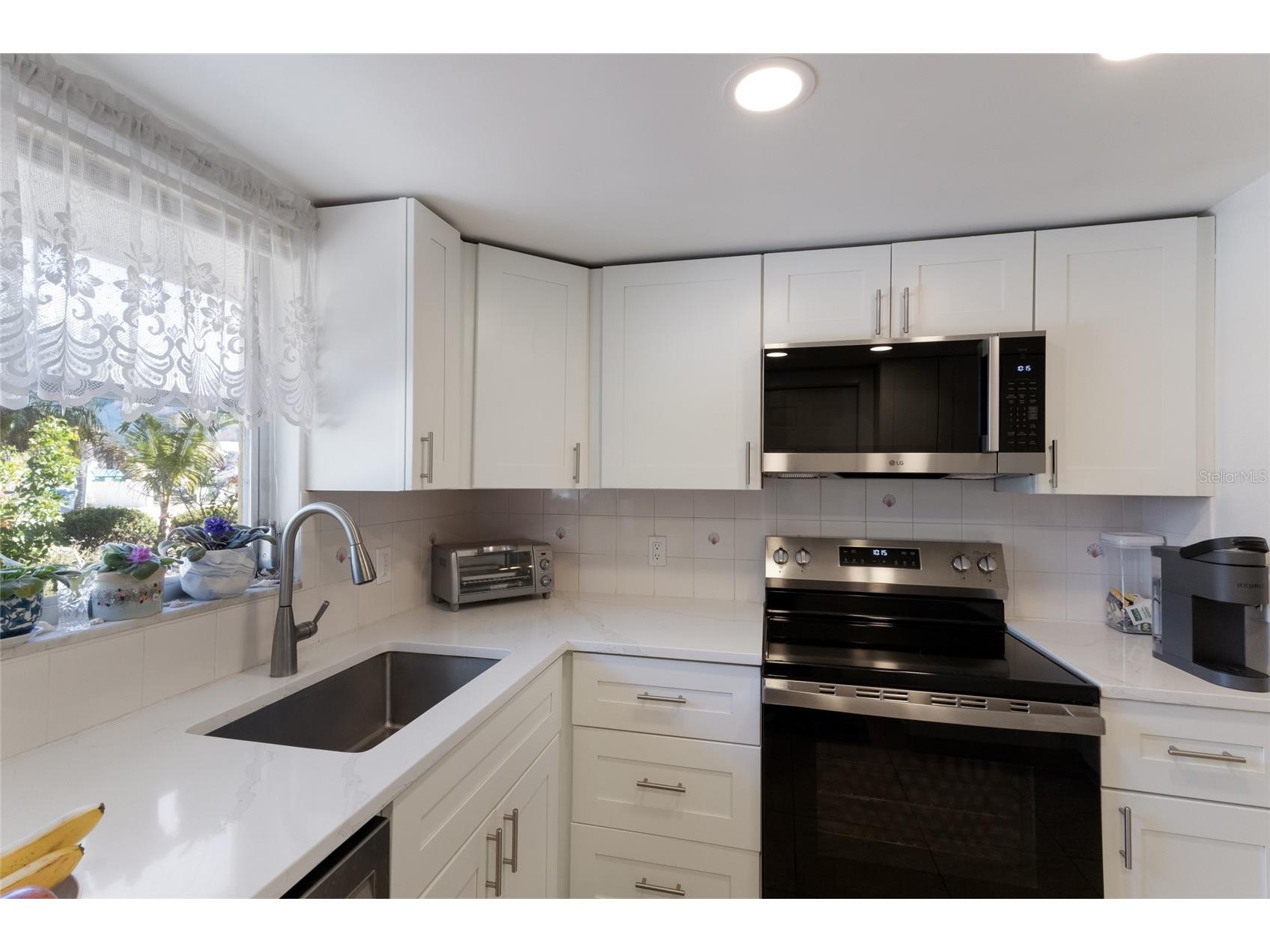 309 57th Street Holmes Beach FL 34217 A4685855 image10