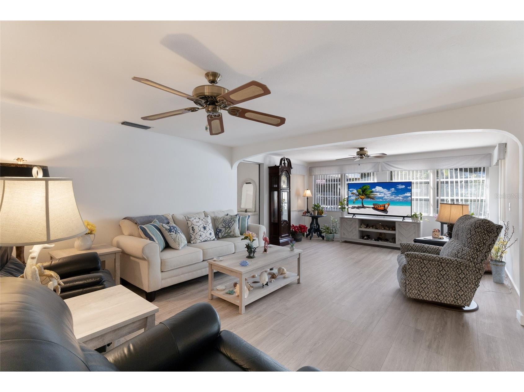 309 57th Street Holmes Beach FL 34217 A4685855 image4