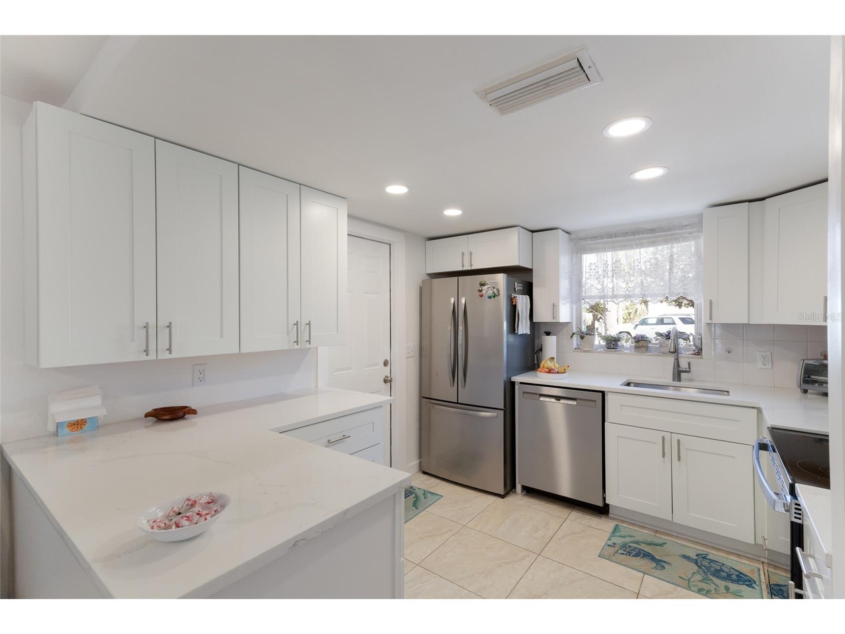 309 57th Street Holmes Beach FL 34217 A4685855 image9