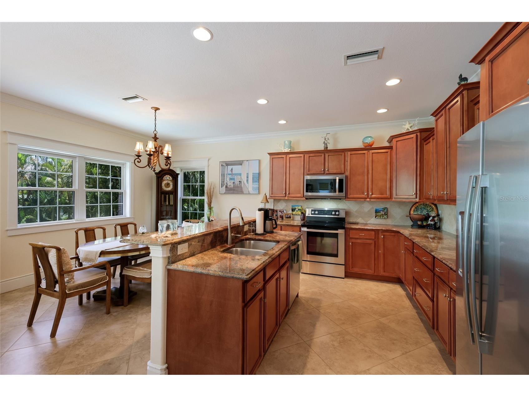 309 68th Street Bradenton Beach FL 34217 A4694342 image8