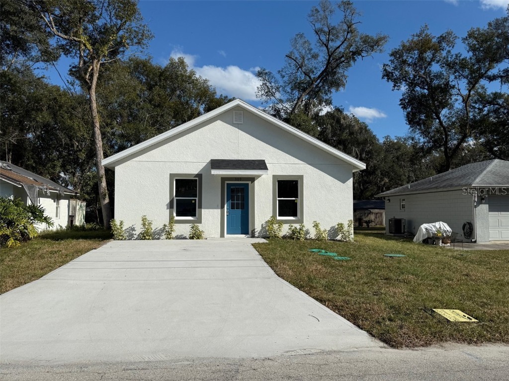 309 Albany Avenue Deland FL 32724 O6271380 image1