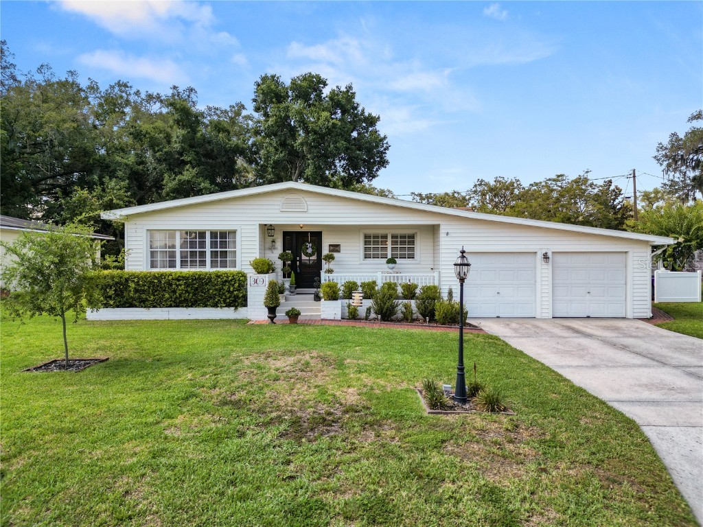309 Allamanda Drive Lakeland FL 33803 L4945064 image1