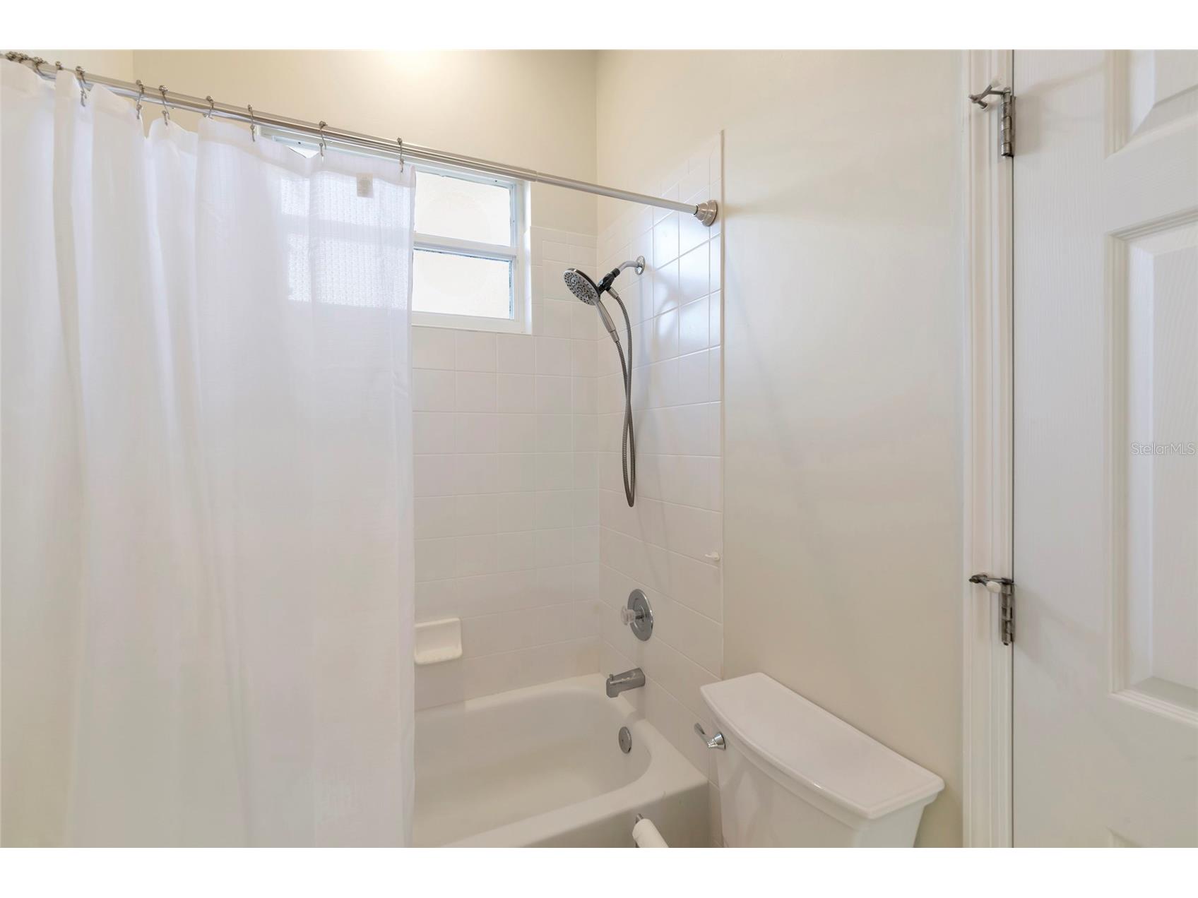 309 Americas Cup Boulevard Bradenton FL 34208 N6144036 image35