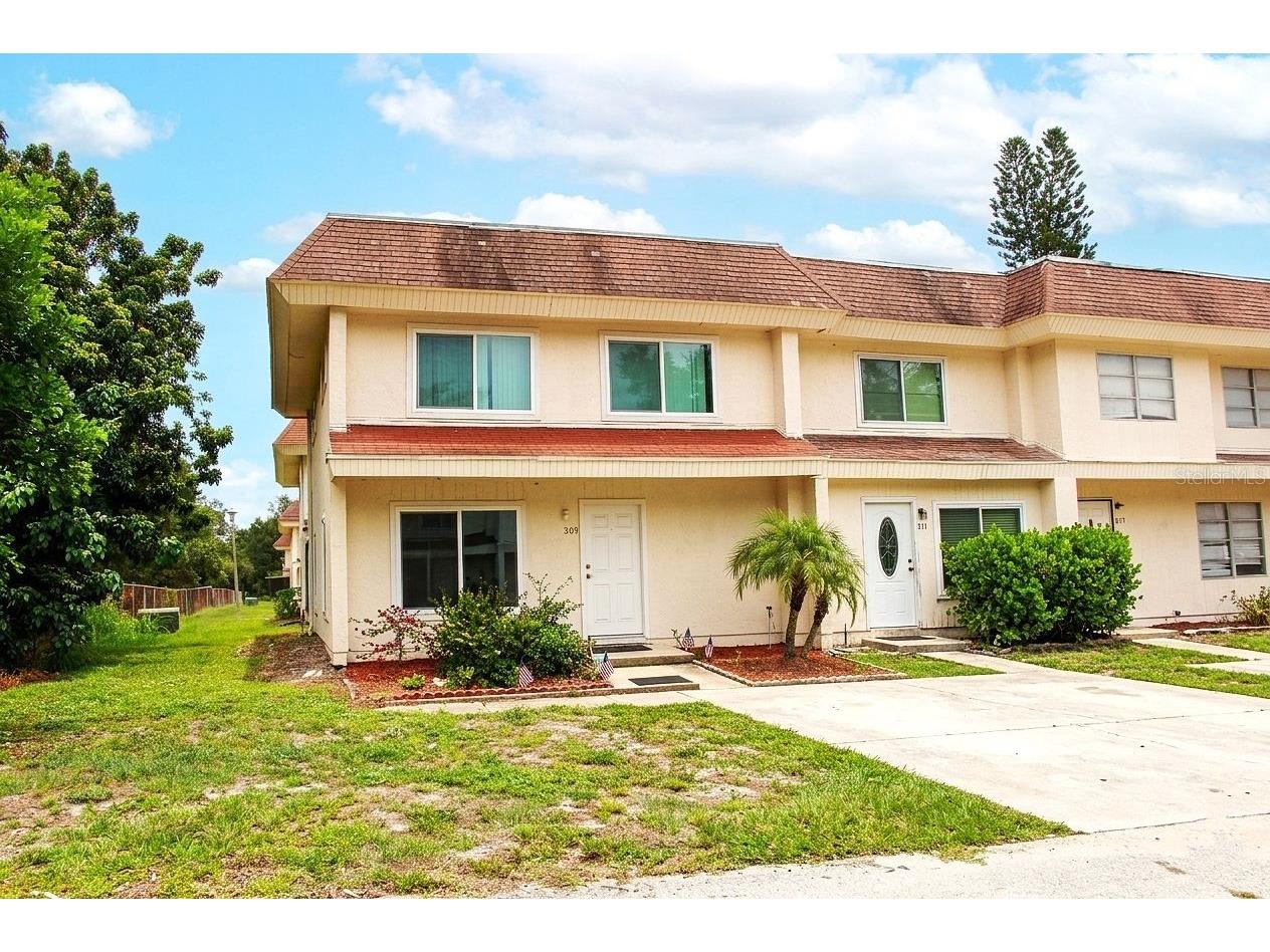 309 Amherst Avenue #51 Sarasota FL 34232 A4697447 image1