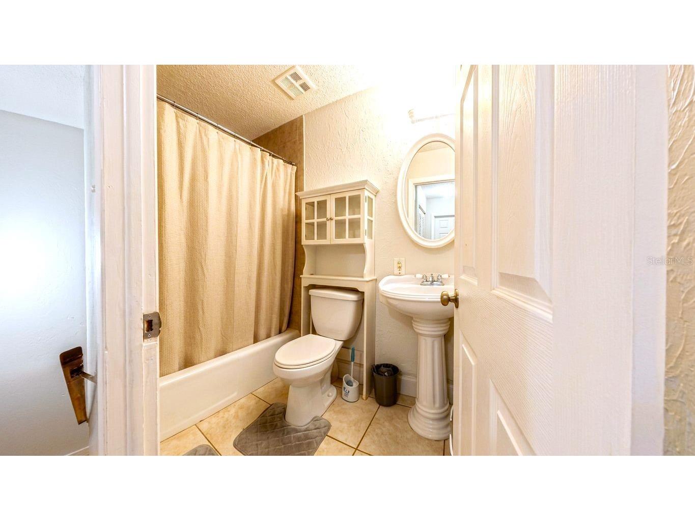 309 Amherst Avenue #51 Sarasota FL 34232 A4697447 image25