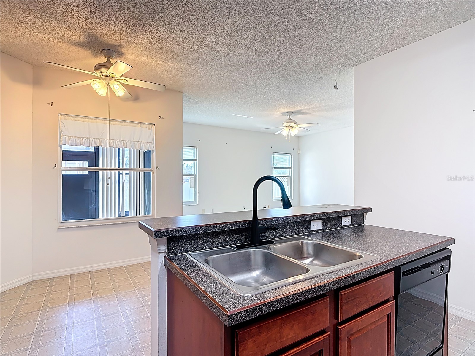 309 Aylesbury Court Kissimmee FL 34758 O6385847 image21