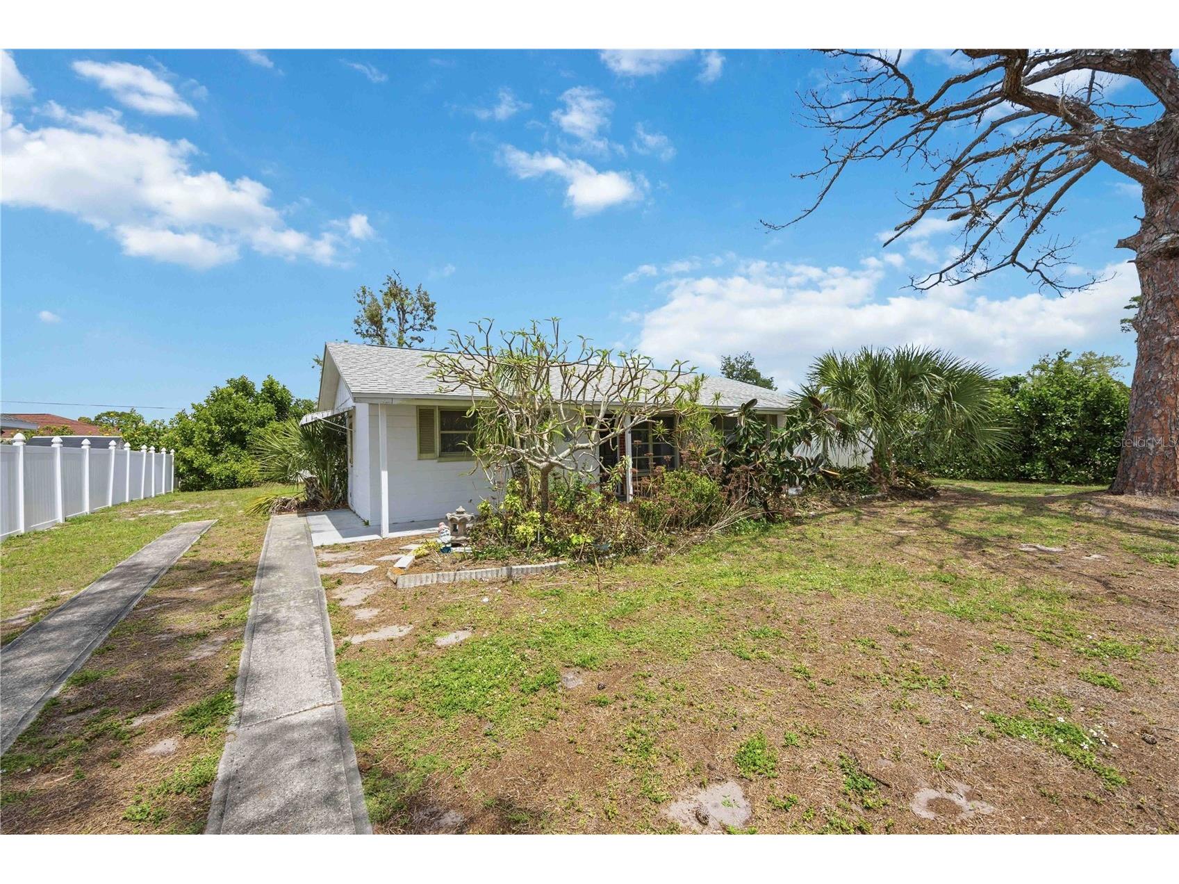 309 Base Avenue E Venice FL 34285 N6143825 image2