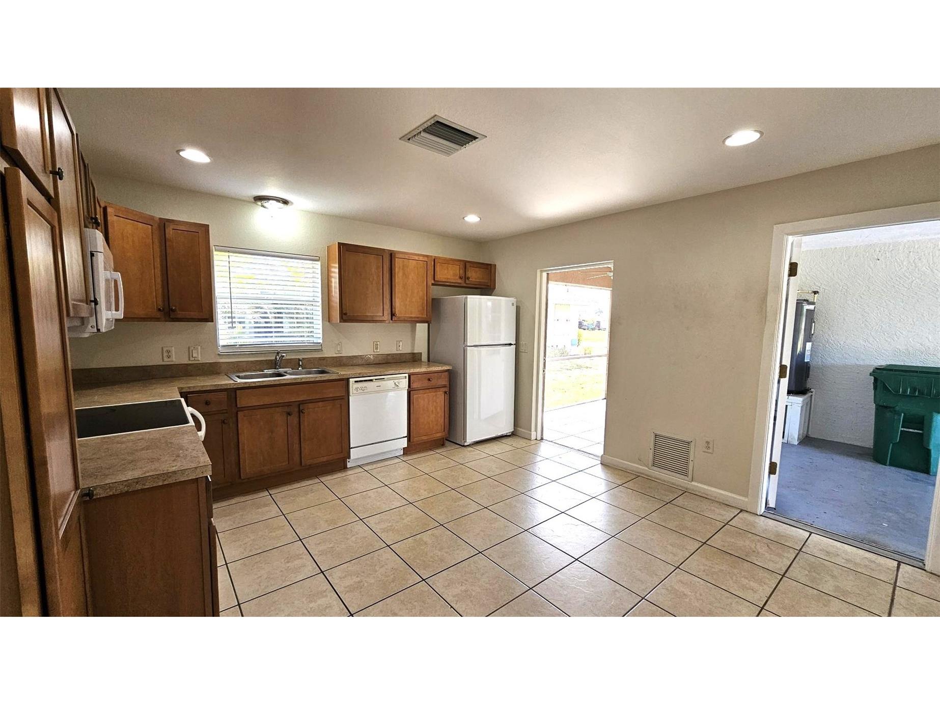 309 Boundary Boulevard #B Rotonda West FL 33947 S5147509 image7