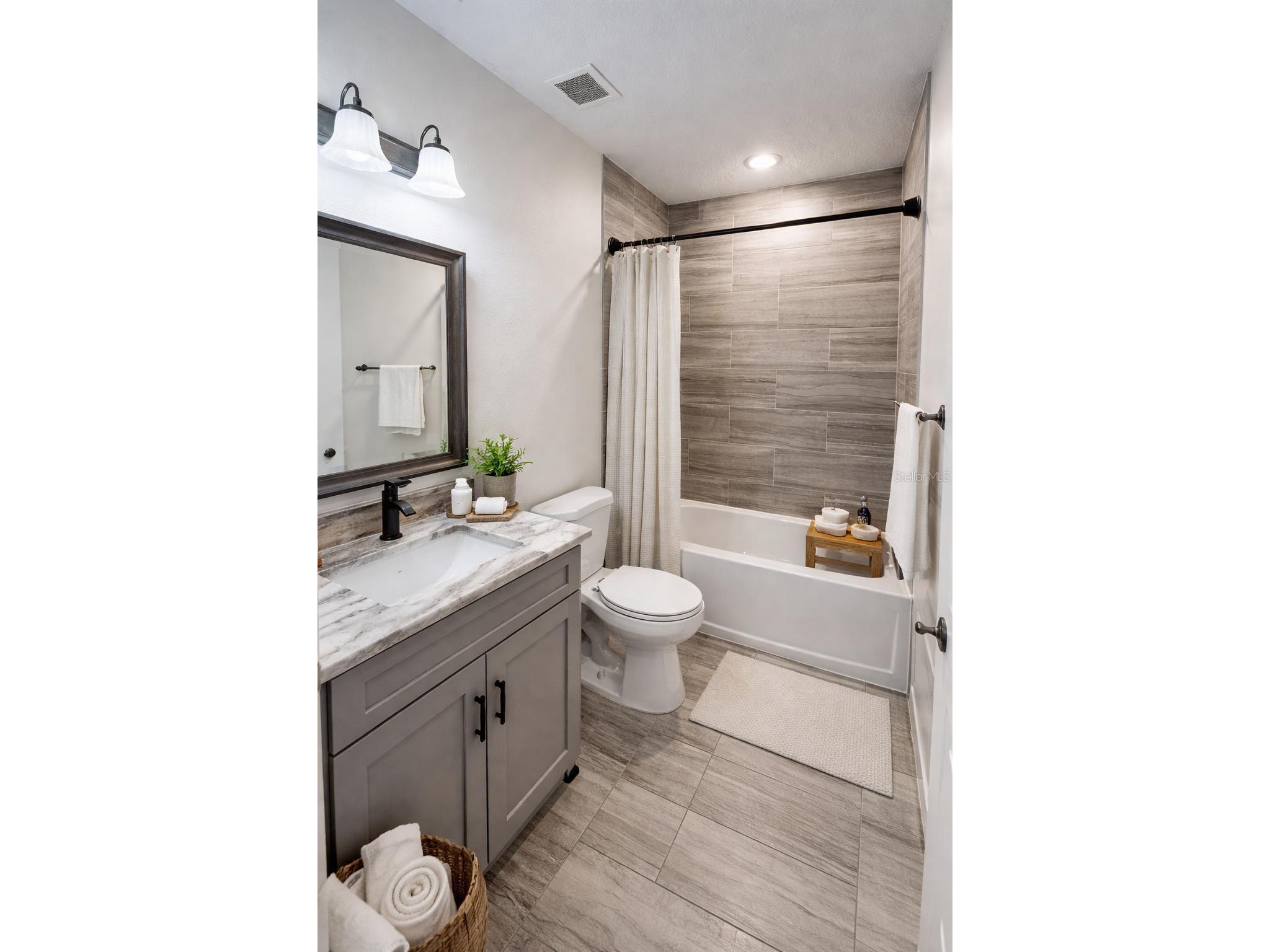 309 Clermont Drive #B Poinciana FL 34759 O6405237 image25