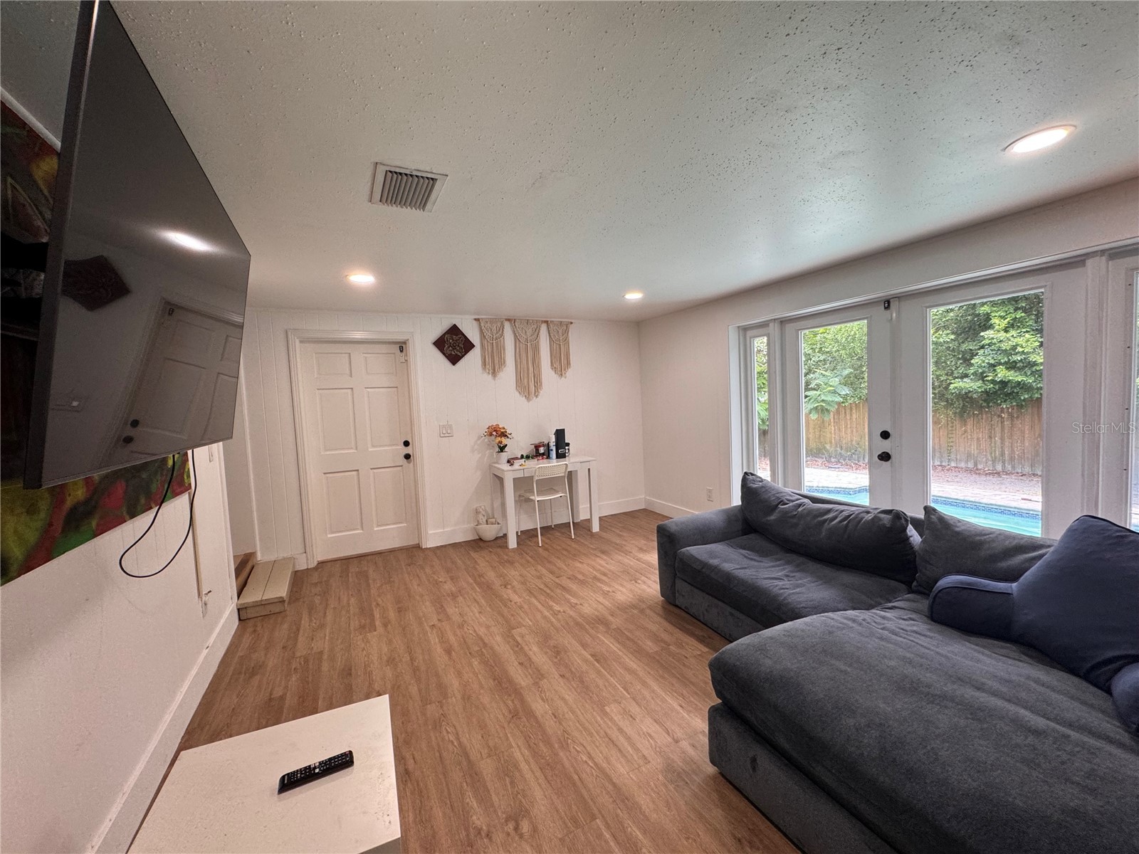 309 Deer Park Avenue Tampa FL 33617 TB8524864 image10