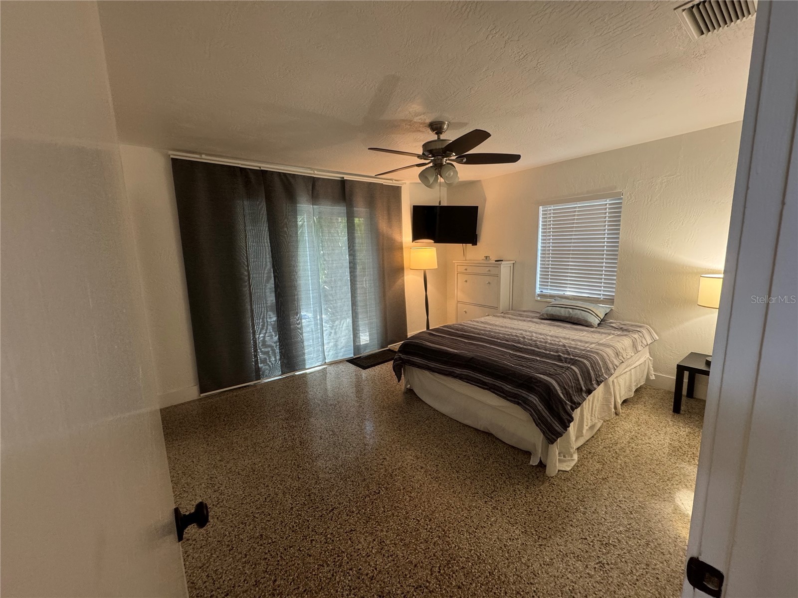309 Deer Park Avenue Tampa FL 33617 TB8524864 image12