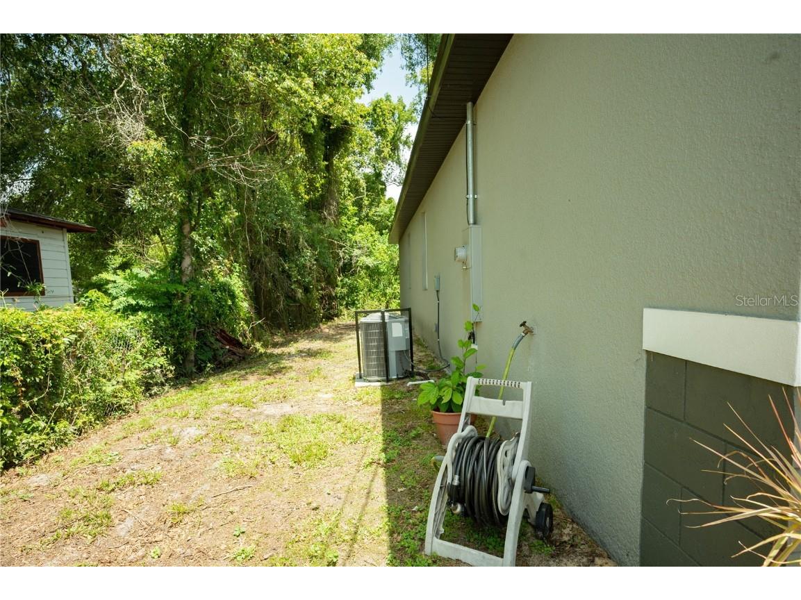 309 E 13th Street Apopka FL 32703 O6316140 image29