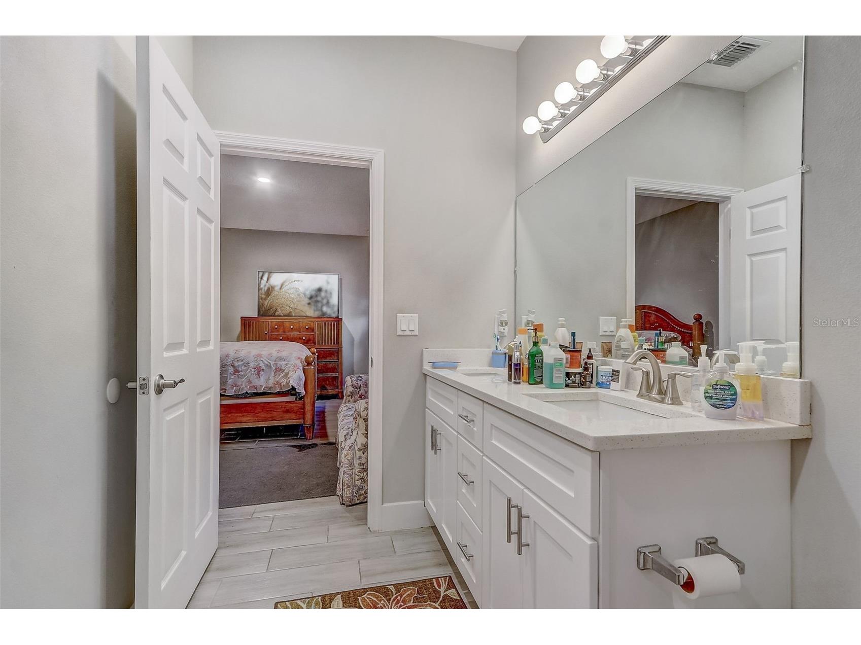 309 E 13th Street Apopka FL 32703 O6372979 image16