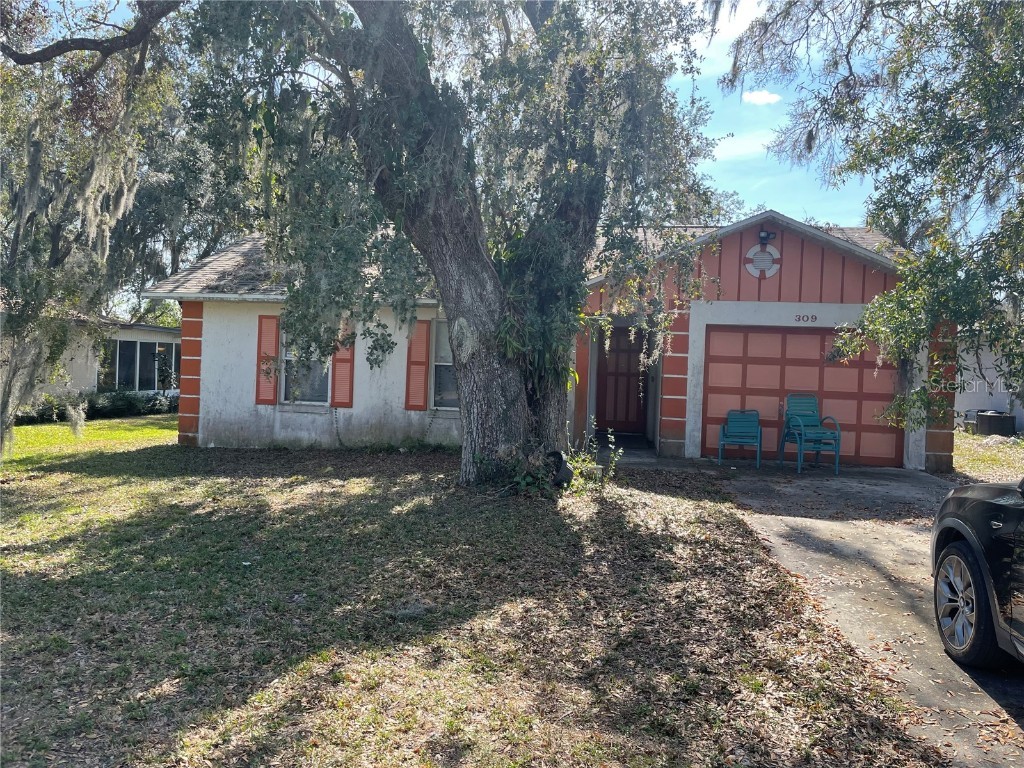 309 E Pine Street Davenport FL 33837 TB8346744 image1