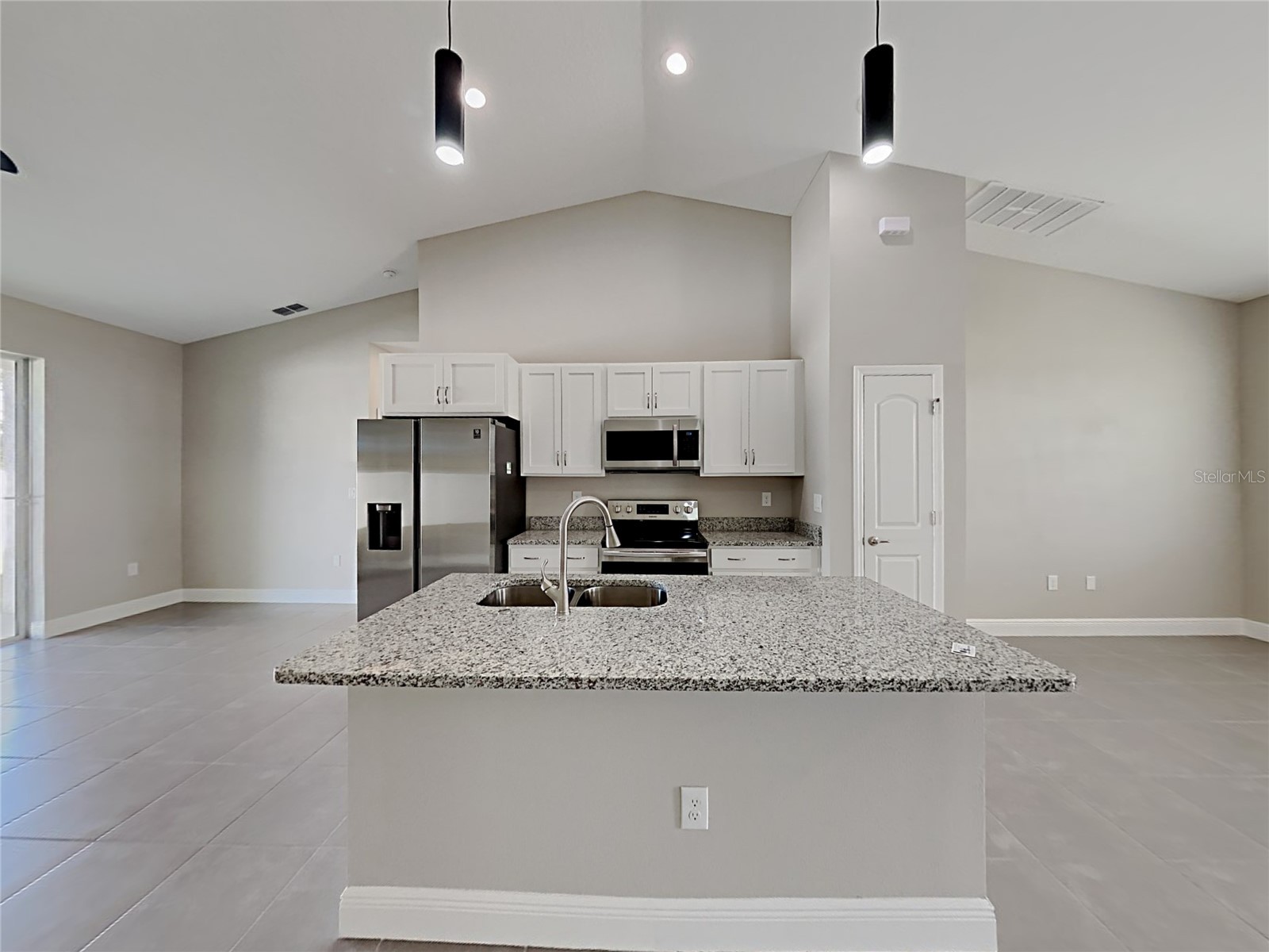 309 Fern Court Kissimmee FL 34759 TB8519752 image6
