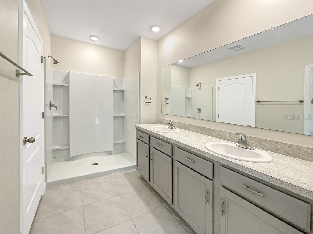 309 Gina Lane Davenport FL 33837 O6249500 image7