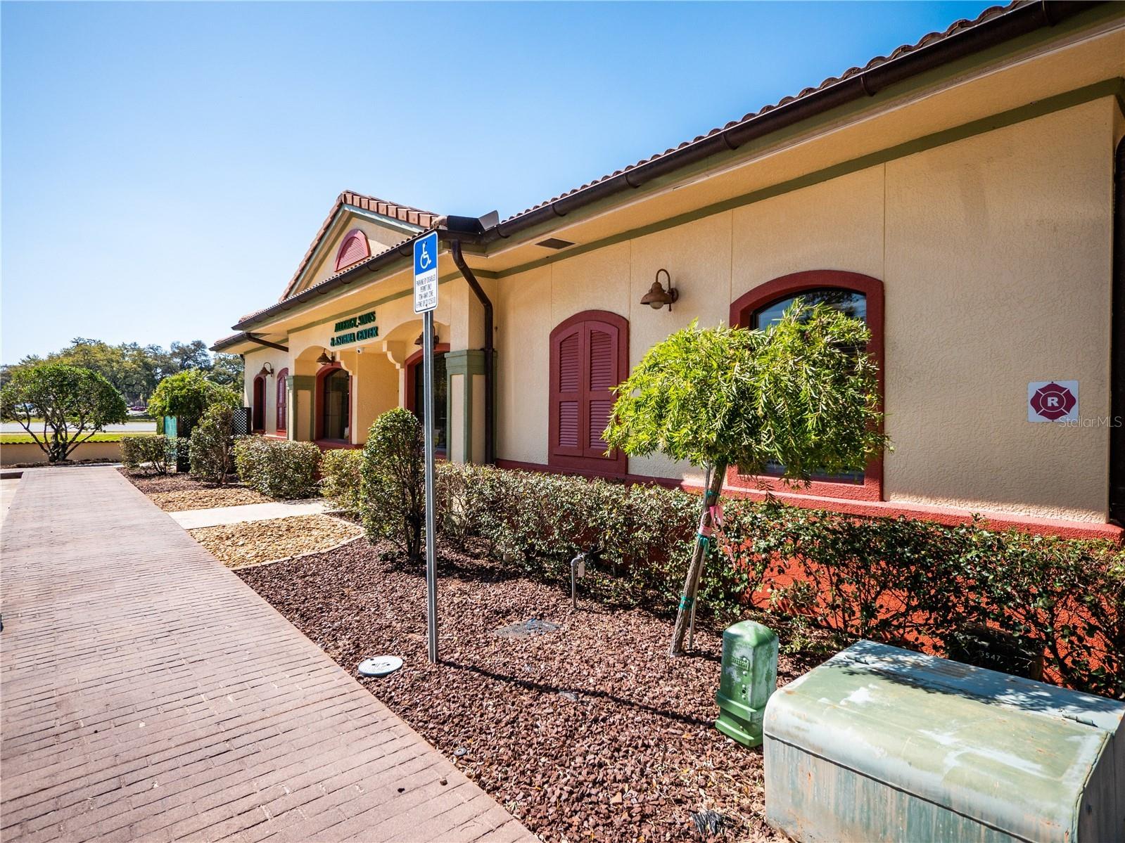 309 Lagrande Boulevard Lady Lake FL 32159 OM723703 image33